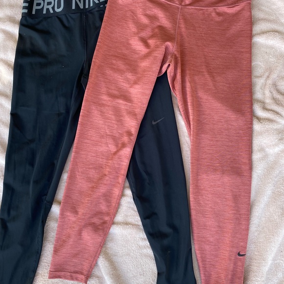Nike Black and Pink Leggings for Active Wear - Picture 1 of 3